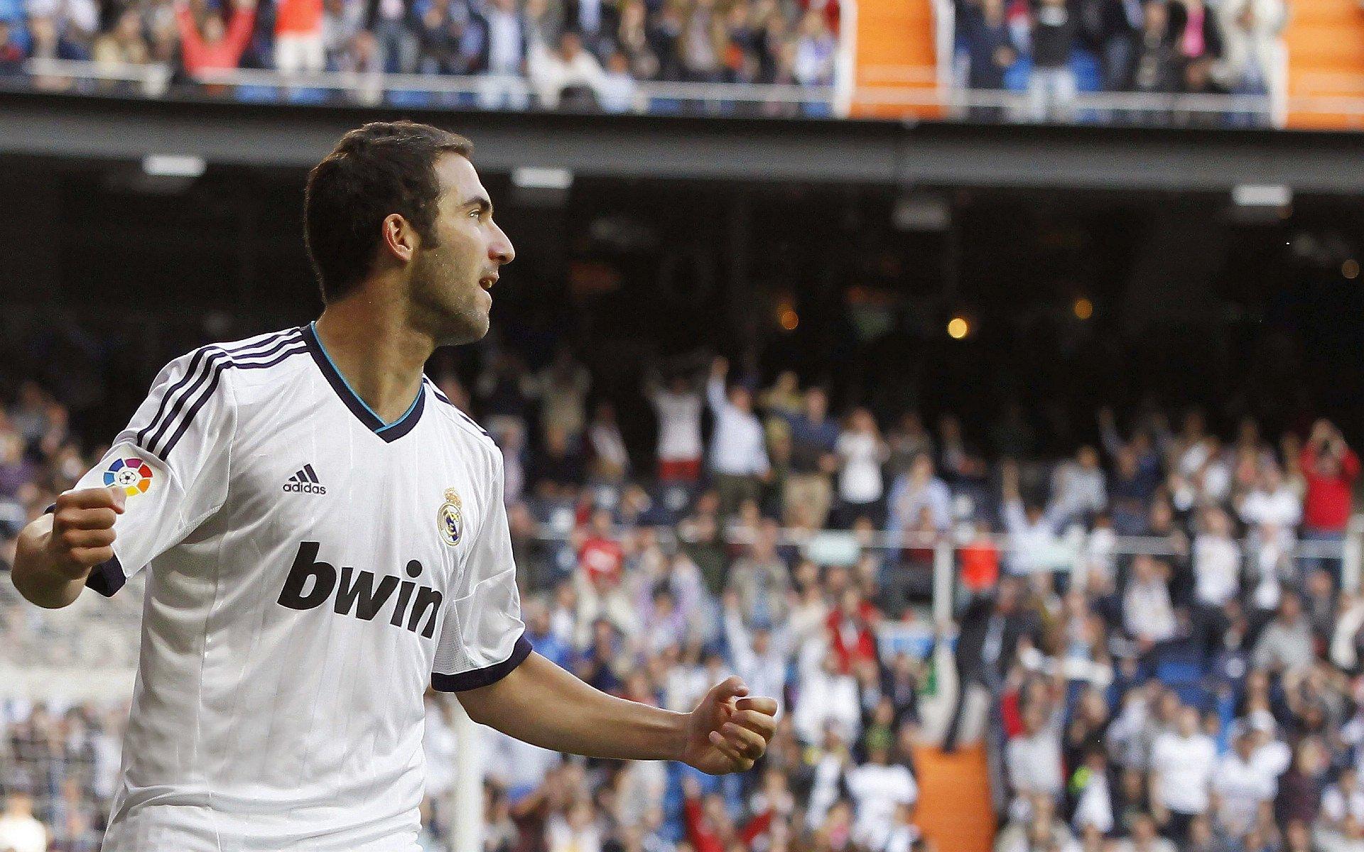 恒大亚冠征程黯然收场，王朝背影远去，缺失核心创多项尴尬纪录